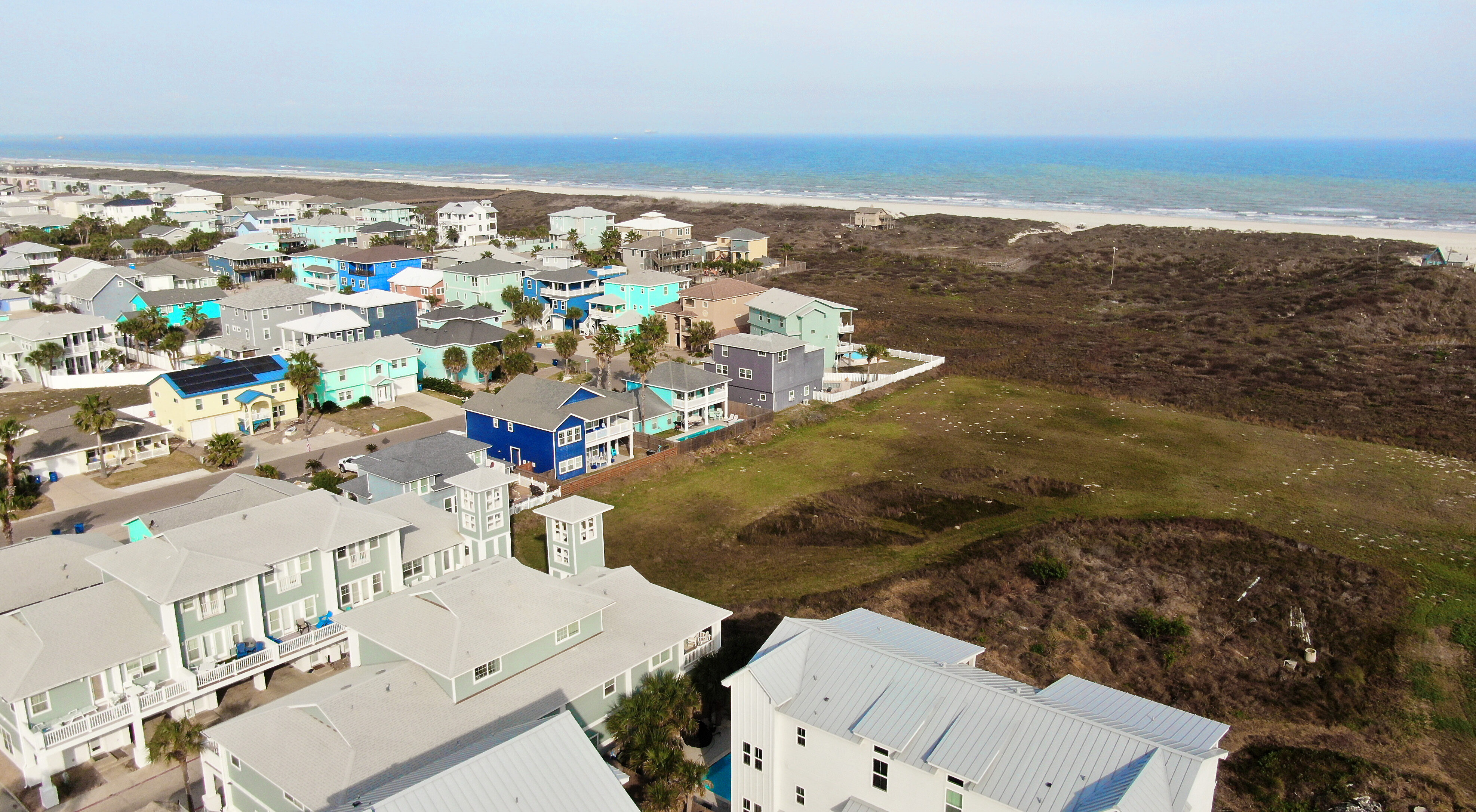 11th St. - Meridian #17 - Beach Breeze by AvantStay® | Book Direct