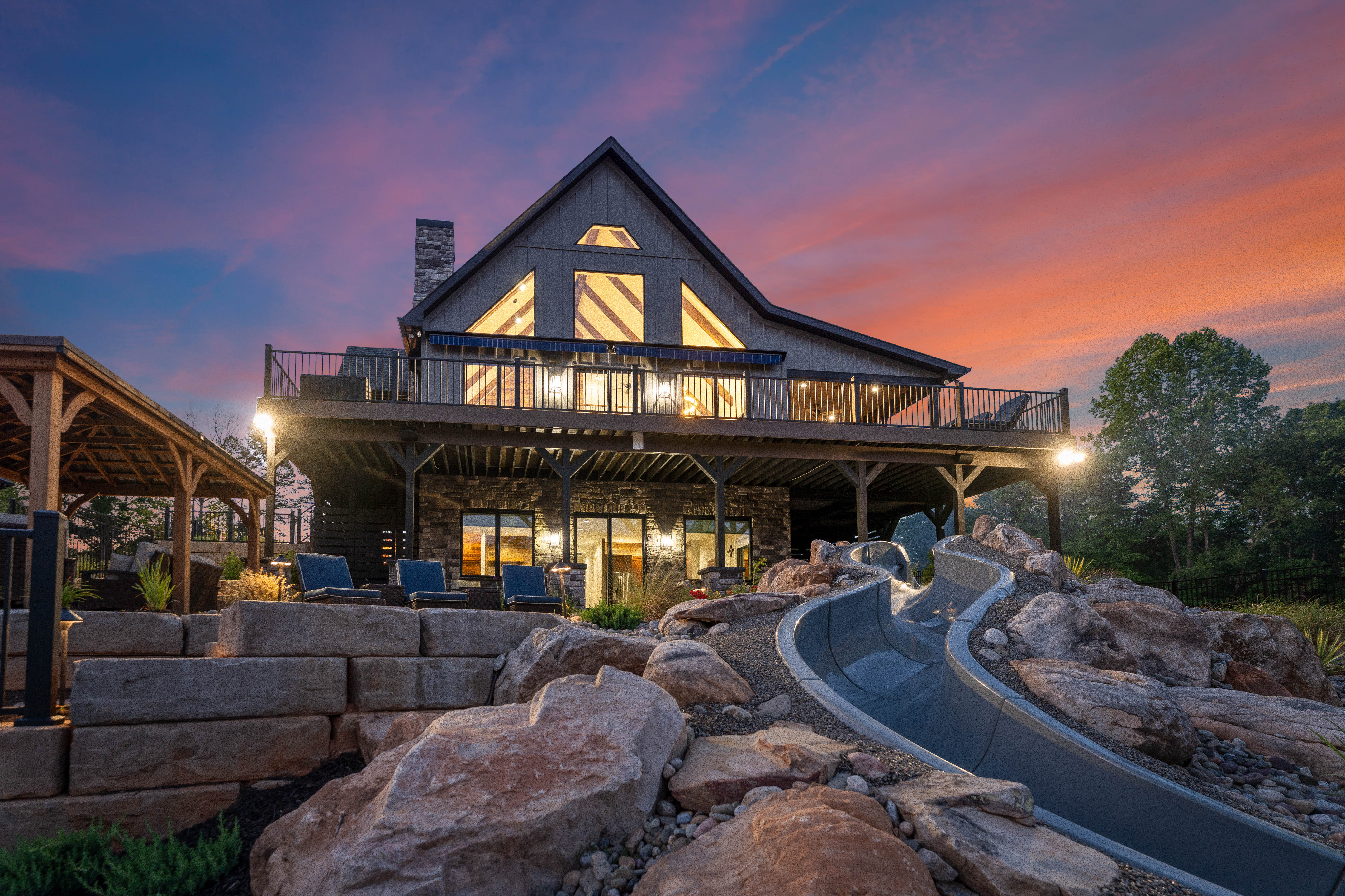 Gray Fox Lodge by AvantStay® | Book Direct & Save!