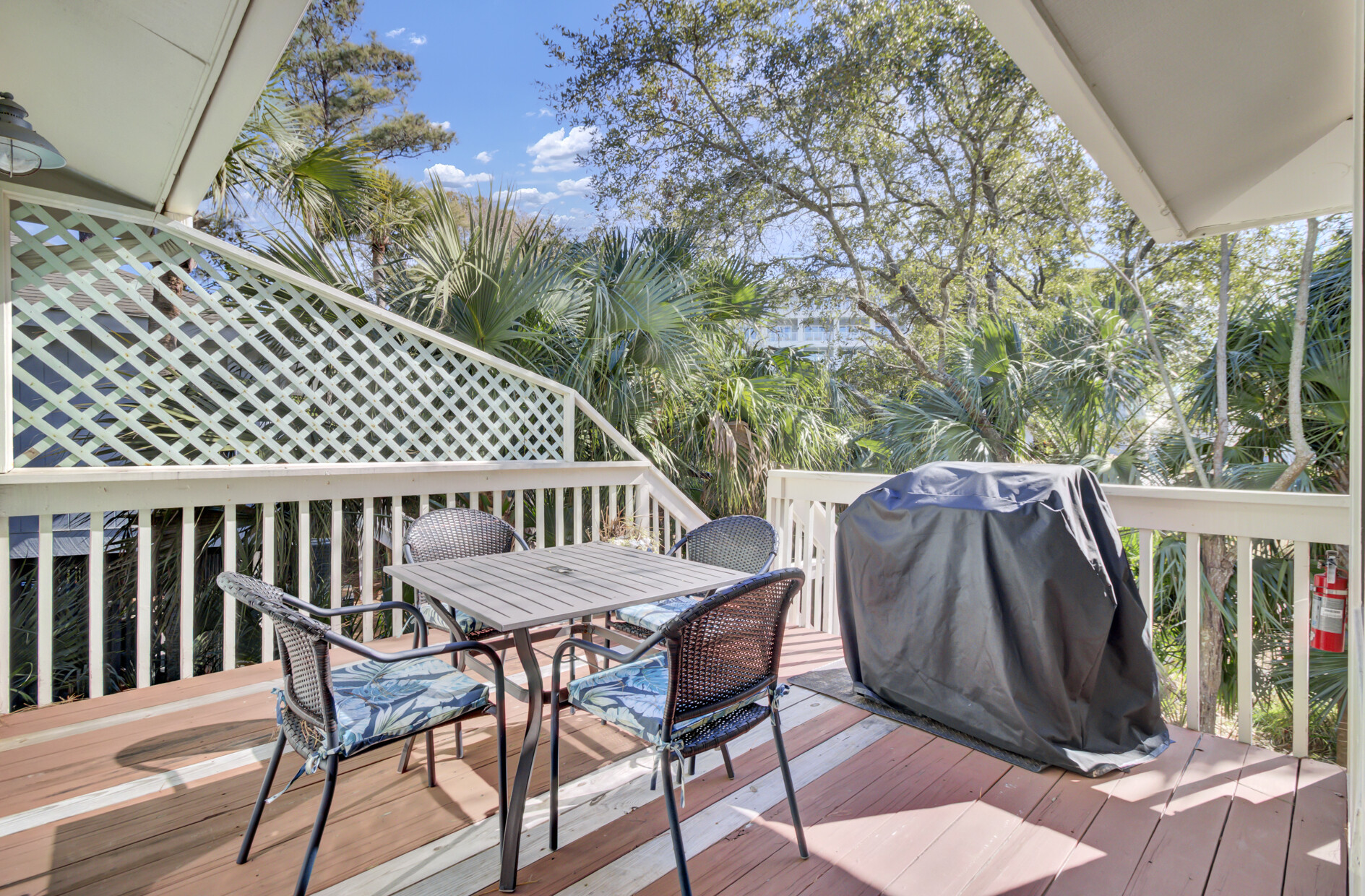 3 Twin Oaks Lane - Isle Of Palms Rental | Beachside Vacations